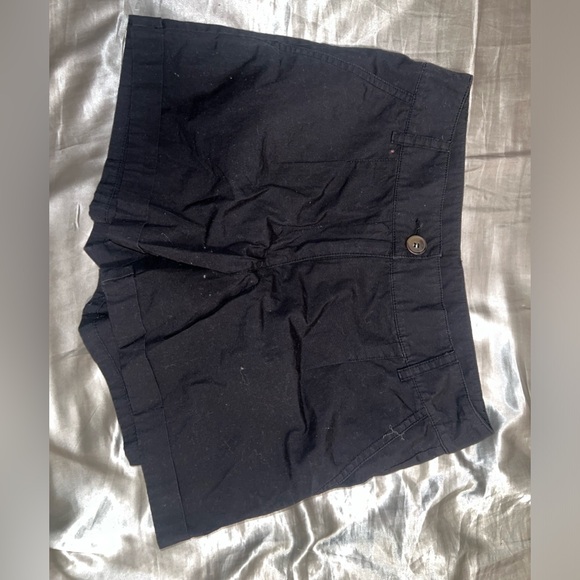 Black shorts size small - Picture 1 of 2
